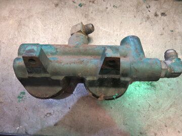 CUMMINS KTA50 G7 (FUEL FILTER HEAD/3630741)