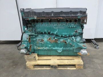 VOLVO PENTA D13C4-A MP (GOOD FOR PARTS)