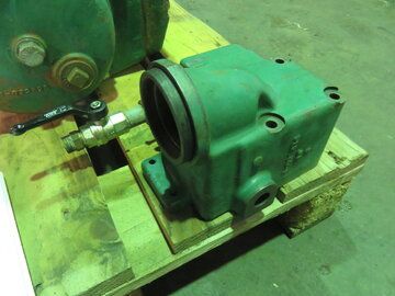 VOLVO PENTA 121/122 (COVER/3826203/822574)