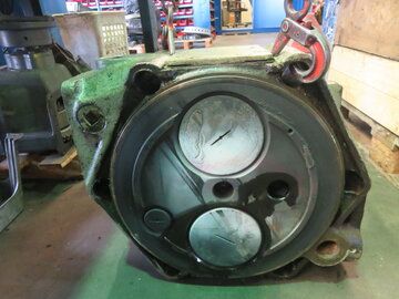 DEUTZ RBV 6/8M 545 (CYLINDERHEAD/ UNCOVERED)