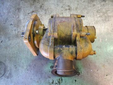 CATERPILLAR C12 (RAW WATERPUMP)