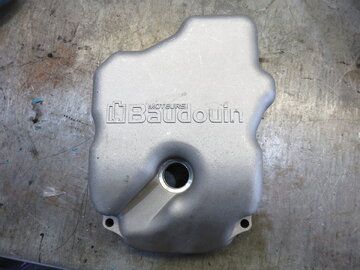 BAUDOUIN M26 (ROCKERARM COVER/ 15010361K-CW/ NEW)