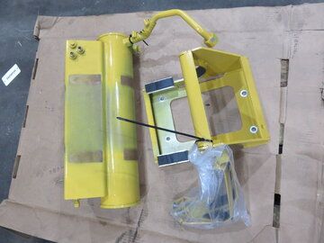 JOHN DEERE 6125 6135 (EXPANSION TANK/RE521615/RE507165/NEW)