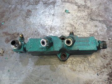 CUMMINS KTA50 G7 (FUEL RAIL BLOCK/3629409)