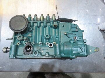 VOLVO PENTA TD120FC / TAMD 122A (FUEL INJECTION PUMP)