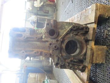 DEUTZ 6M816 (CYLINDER BLOCK/04050459)
