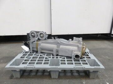 VOLVO PENTA D6 (OIL COOLER/ HEAT EXCHANGER/ 22866513/ NEW)
