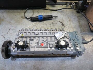 MAN D 2842 LE410 (FUEL INJECTION PUMP/51.11103-7673)